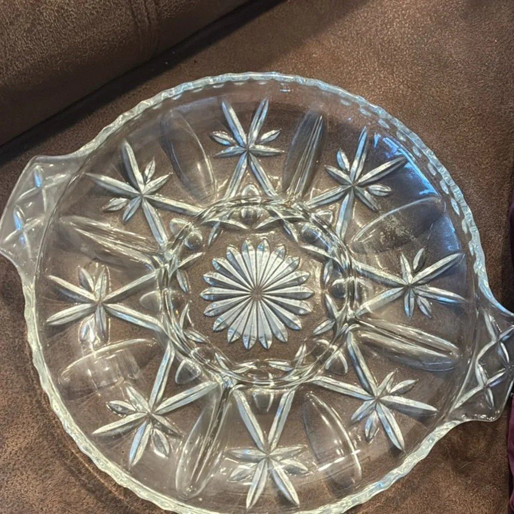 vintage Anchor Hocking clear glass serving platter or cake plate